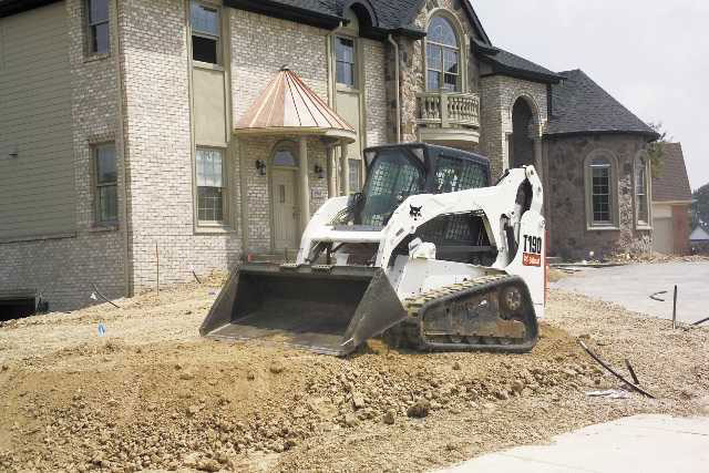 Аренда мини-погрузчика BOBCAT T190